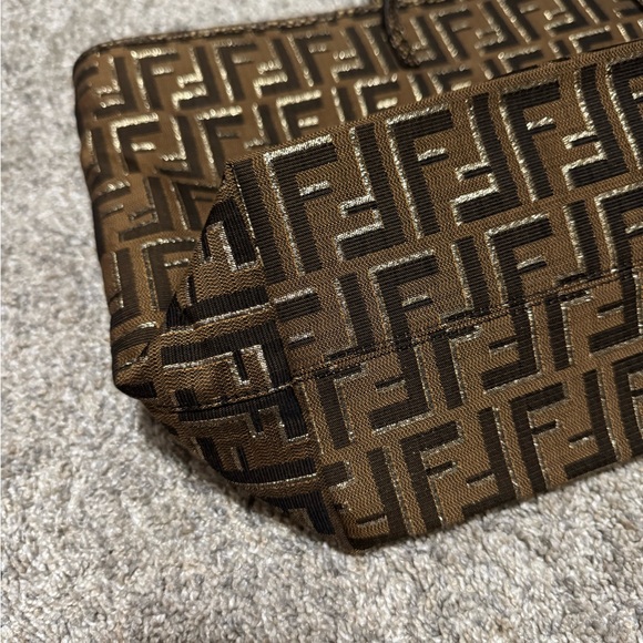 Fendi Lampo Zucca Roll Tote *Limited Edition* - Picture 5 of 13